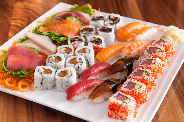 Sushi món ăn nổi tiếng của ẩm thực Nhât Bản